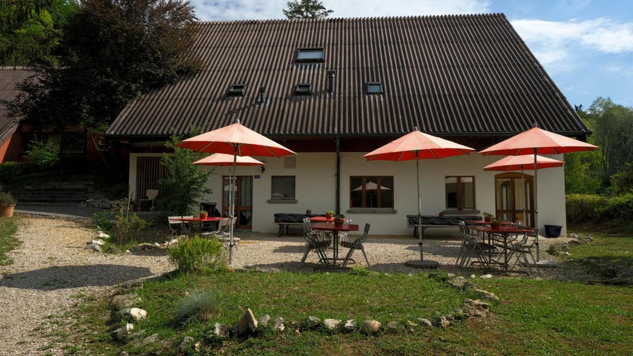 Delemont Youth Hostel Exterior foto